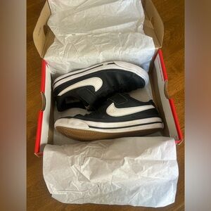 Nike Court Legacy; Youth Sneakers